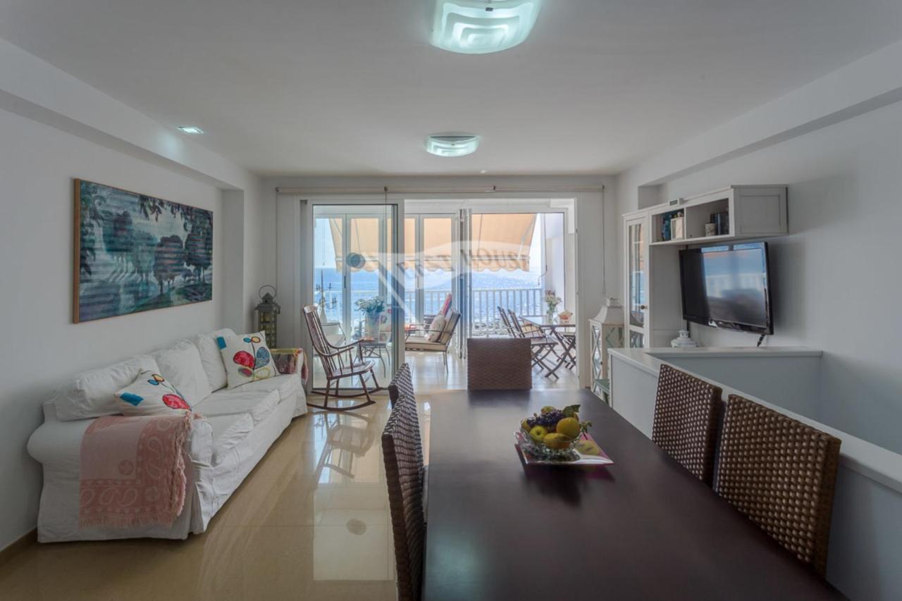 Luxury Apartment In Front Of The Beach Melenara Εξωτερικό φωτογραφία